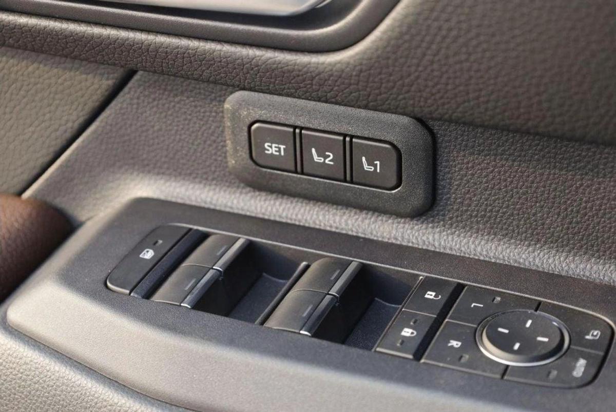 Toyota Prado تويوتا برادو 2024 Prado Adventure 2.4L Petrol AT full option-11-11