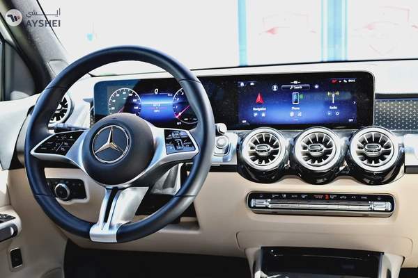 3700 Monthly American Specs Mercedes-Benz GLC 200 4Matic 2025 Model.