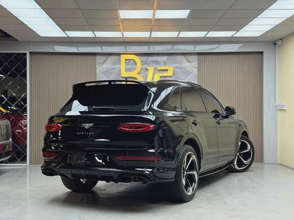 Bentley bentayga V8 S edition GCC 2022