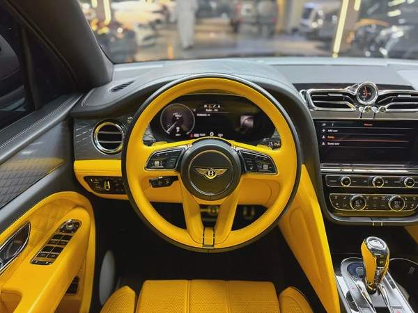 Bentley bentayga V8 S edition GCC 2022