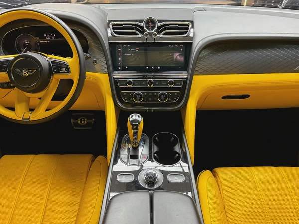 Bentley bentayga V8 S edition GCC 2022