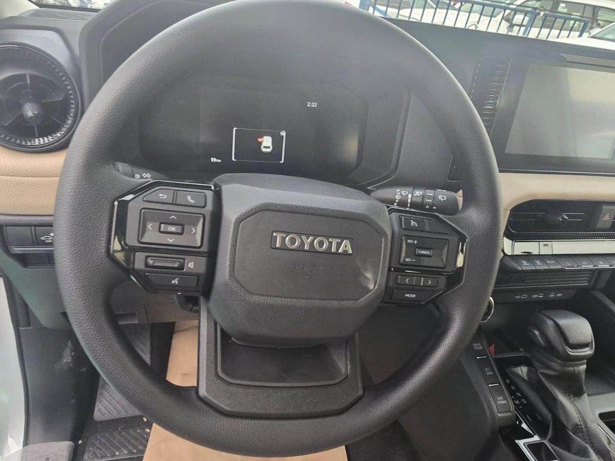 Toyota Prado TOYOTA PRADO GCC SPECS 2026 MODEL-7-7