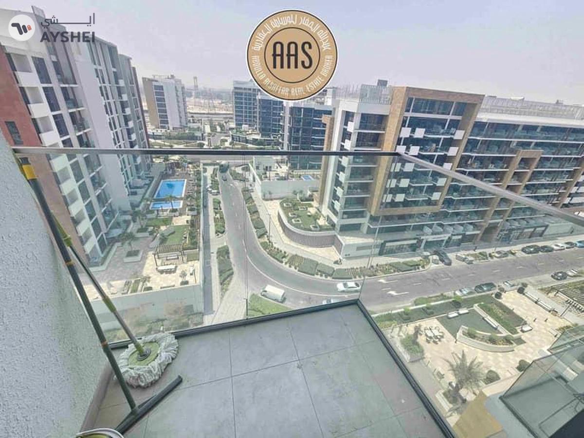 Chiller free pool view very nice 1bhk available just 75k with all facilities free-10-10