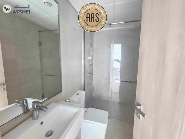 Chiller free pool view very nice 1bhk available just 75k with all facilities free