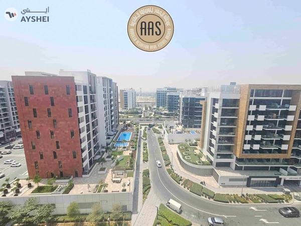 Chiller free pool view very nice 1bhk available just 75k with all facilities free