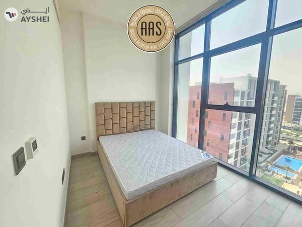 Chiller free pool view very nice 1bhk available just 75k with all facilities free