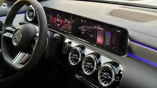 Mercedes-Benz CLA 200 2026 Full options AMG Package 0 km Agency Warranty