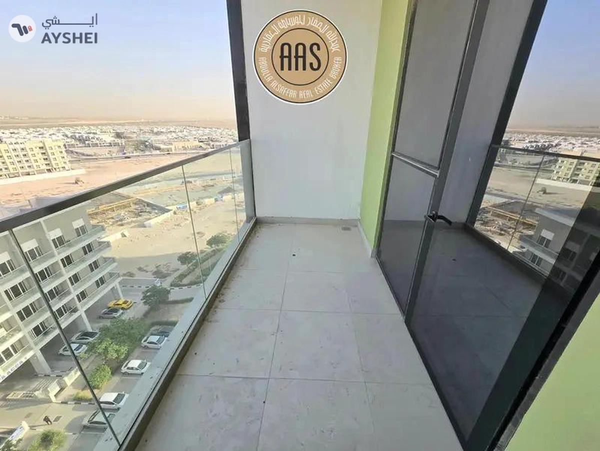 Spacious Apartment ! With Balcony ! Open View ! Ready to Move ! With All Aminities-6-6