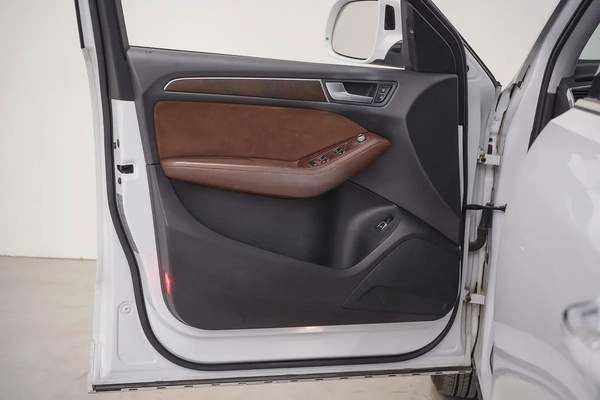 AED 927 PM | AUDI Q5 40TFSI SLINE QUATTRO 2016 I FULL AGENCY HISTORY | SINGLE OWNER | 1 YEAR WRNTY