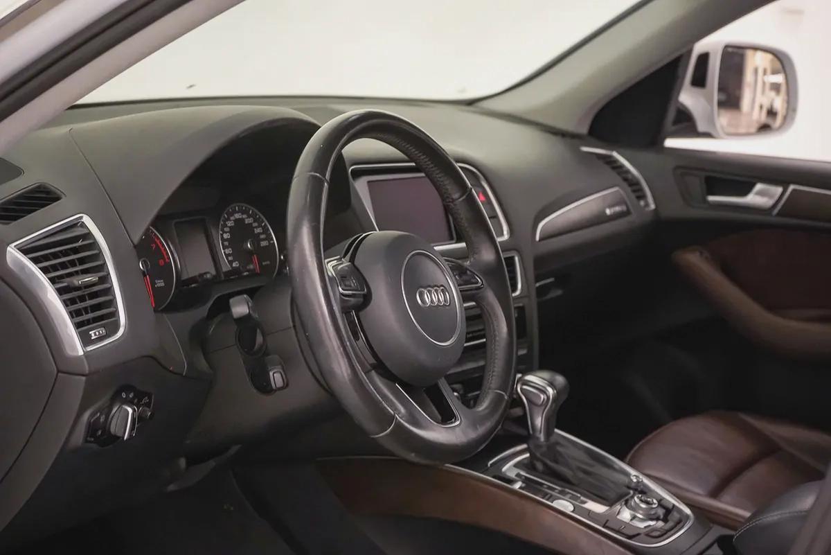 AED 927 PM | AUDI Q5 40TFSI SLINE QUATTRO 2016 I FULL AGENCY HISTORY | SINGLE OWNER | 1 YEAR WRNTY-10-10