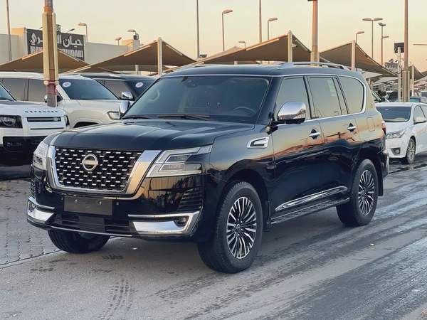 Nissan Patrol SE Platinum 2023 - GCC Specs