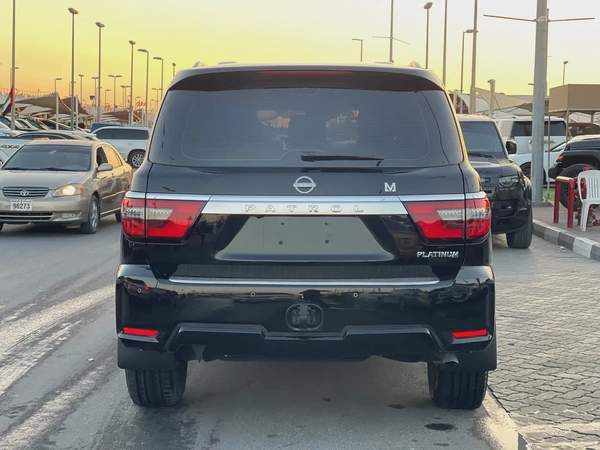 Nissan Patrol SE Platinum 2023 - GCC Specs