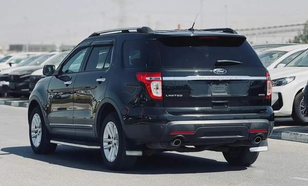 FORD EXPLORER | LIMITED | 4WD | 2013 | ONLY : 120,908 KM | JAPAN IMORT | CLEAN TITLE