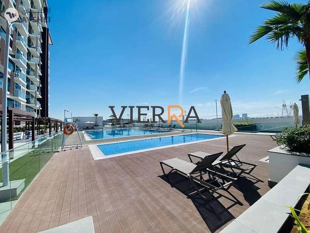 Ready to move | Chiller Free | Community View-8-8