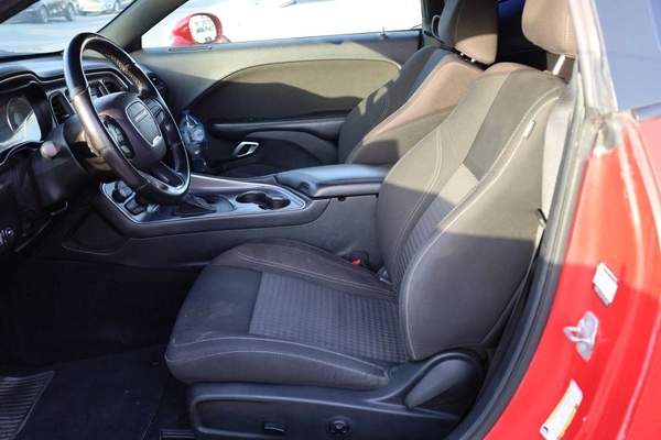 Used Dodge Challenger 3.6L 2020