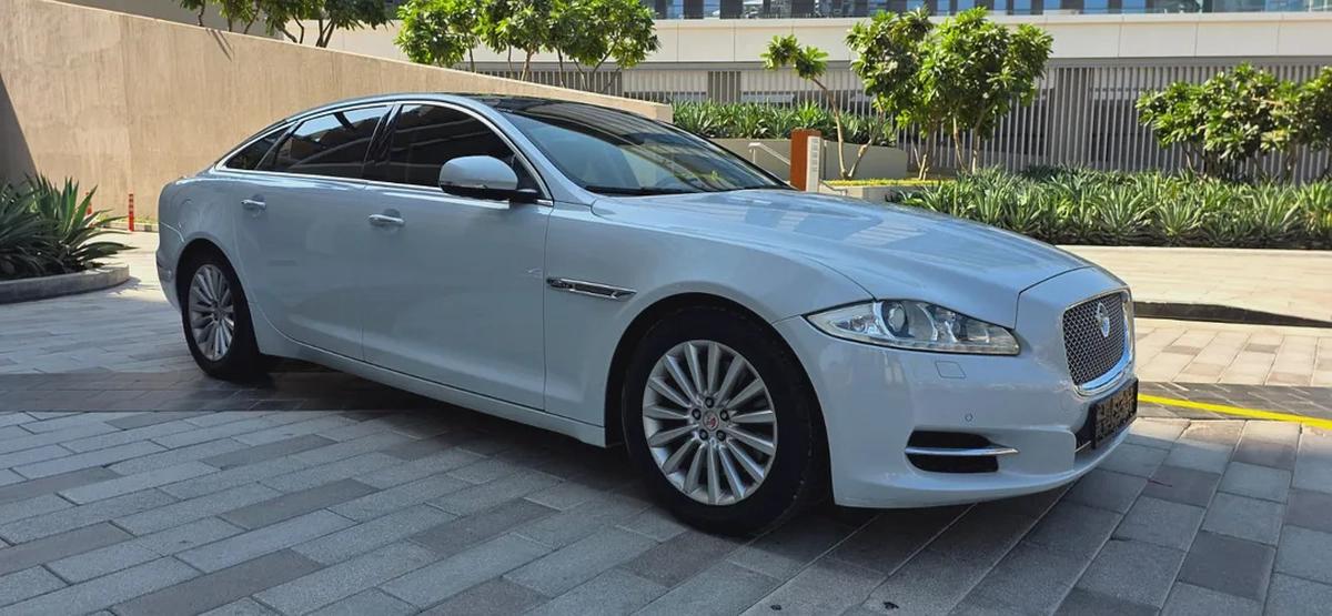 2015 Jaguar XJ L -Full option -Excellent Condition-Less kilometer driven -Bank Finance Available-2-2