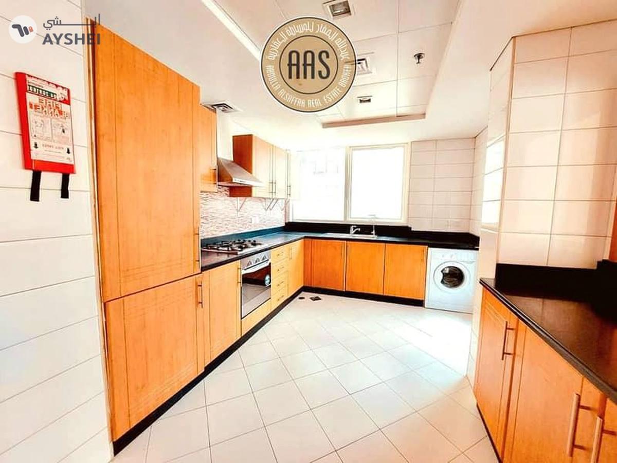 Chiller free luxurious huge Studio with all amenities-6-6