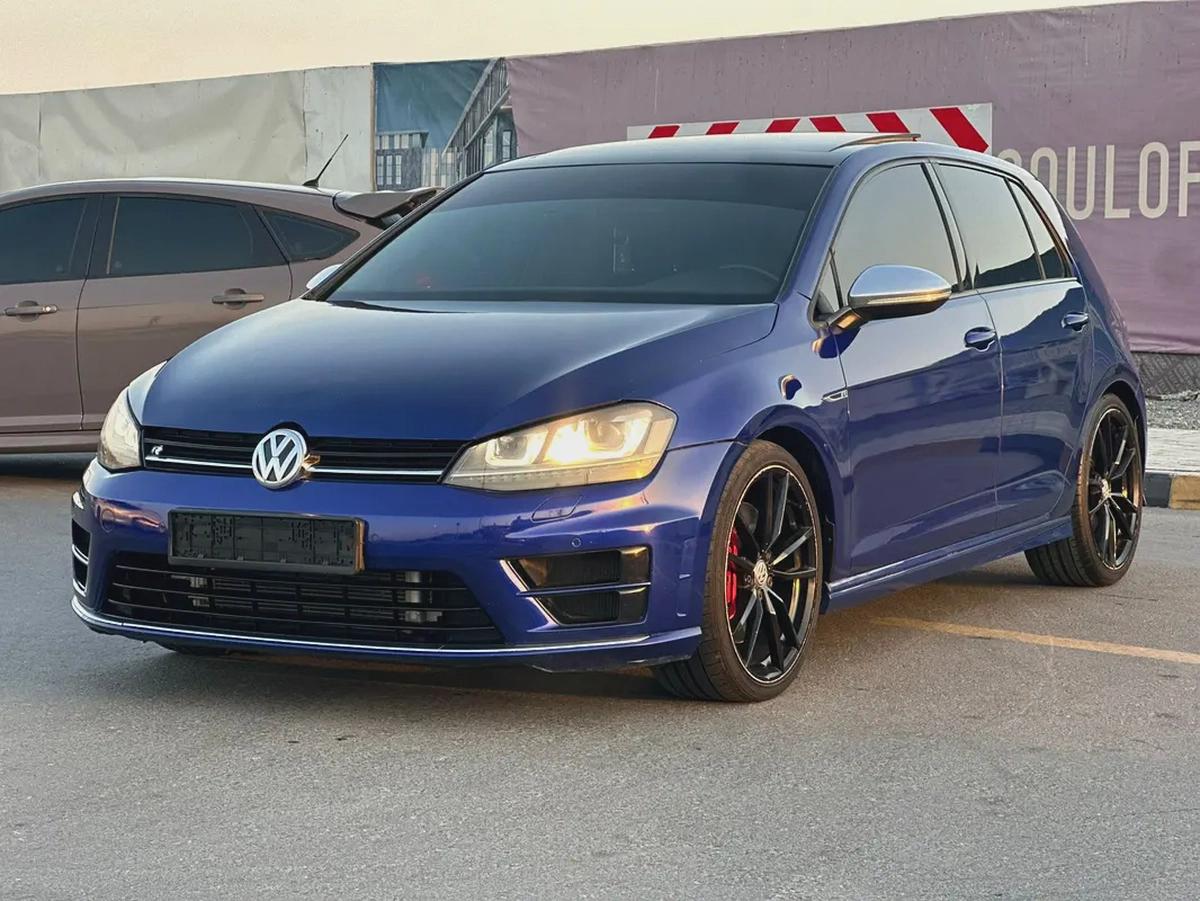 2016 Volkswagen Golf R - مواصفات خليجية بحالة جيدة-3-3