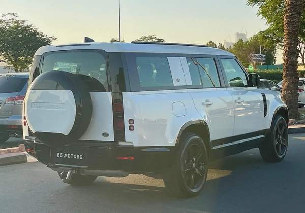 2023 Land Rover Defender 130 SE - Fuji White Long Wheelbase 3.0T Diesel D250