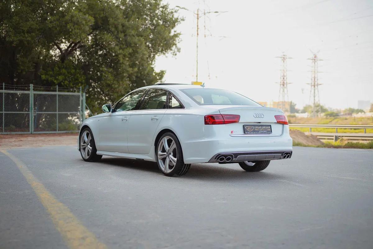 S6 4.0 TFSI QUATTRO | GCC Specs | REF#A85789-4-4