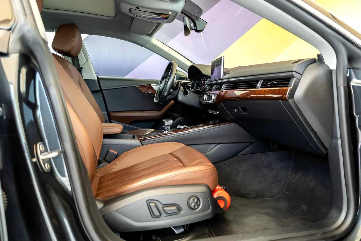 Audi A5 40 TFSI S-Line-4-4