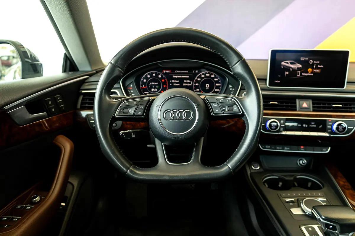 Audi A5 40 TFSI S-Line-3-3