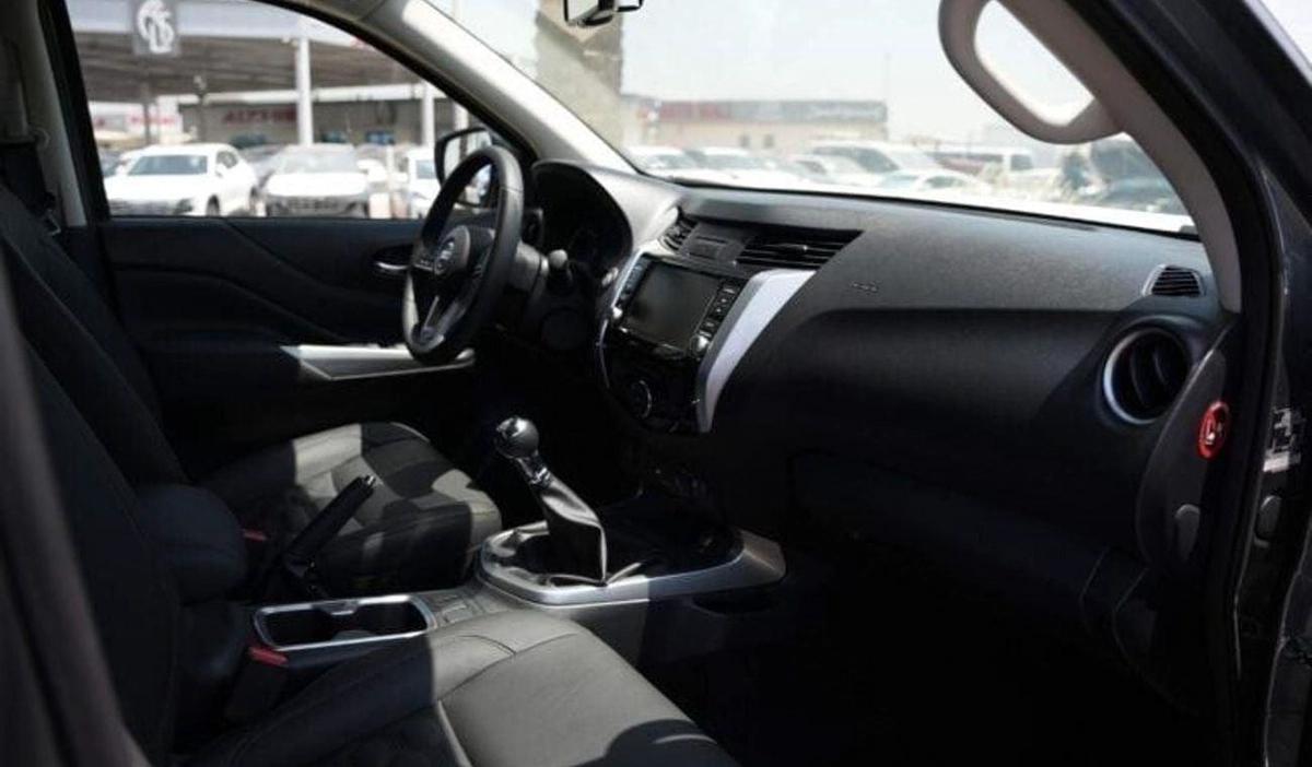 Nissan Navara NAVARA GLX-15-15