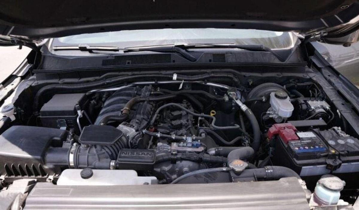 Nissan Navara NAVARA GLX-19-19