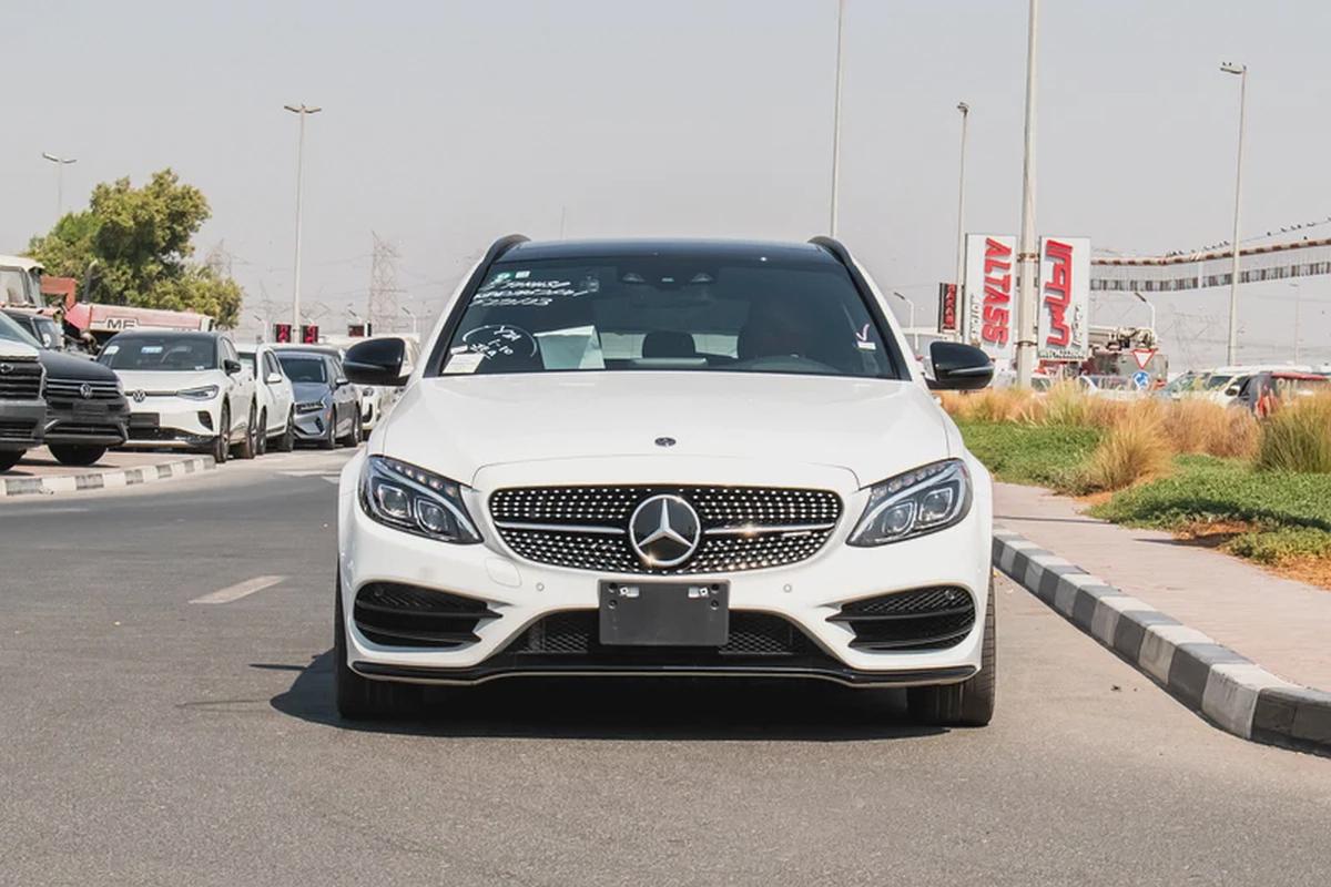 2016 - BENZ C450 STATION - SUPER CLEAN - LIKE NEW - ONLY 25,000 KM-1-1
