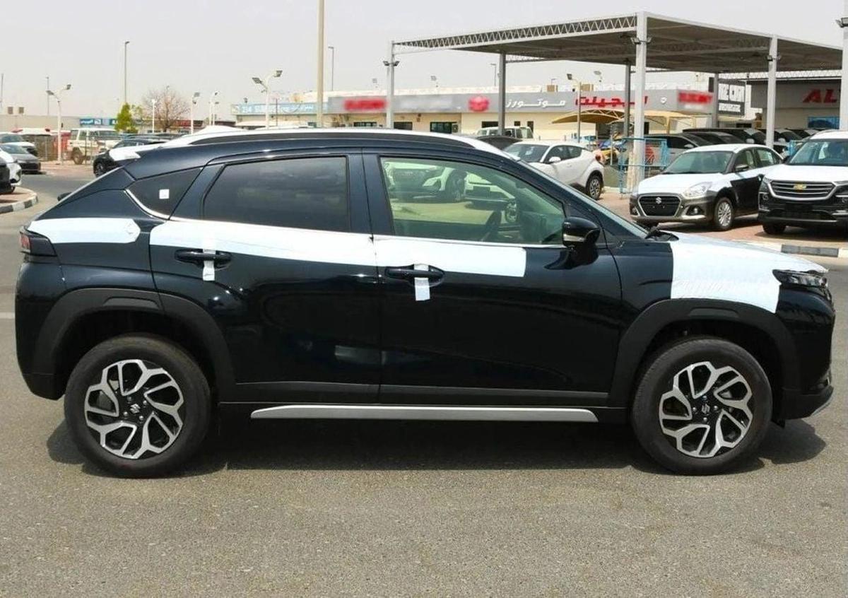 Suzuki Fronx SUZUKI FRONX GLX 1.5P AT MY2025 – BLUISH BLACK PEARL-5-5