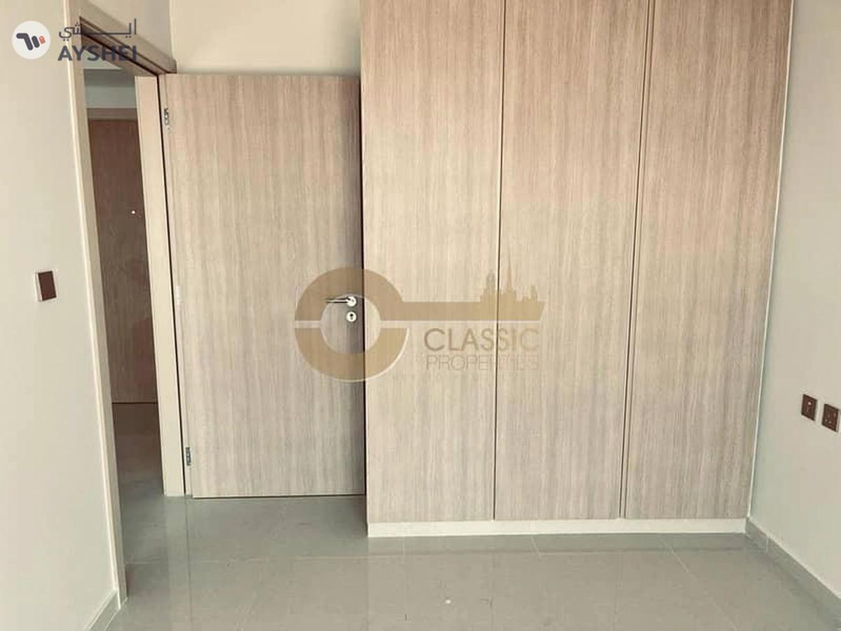 1 Bed Apartment | Pool View | Open Kitchen Layout-1-landscape