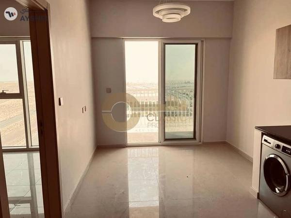 1 Bed Apartment | Pool View | Open Kitchen Layout