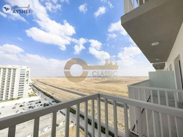 1 Bed Apartment | Pool View | Open Kitchen Layout