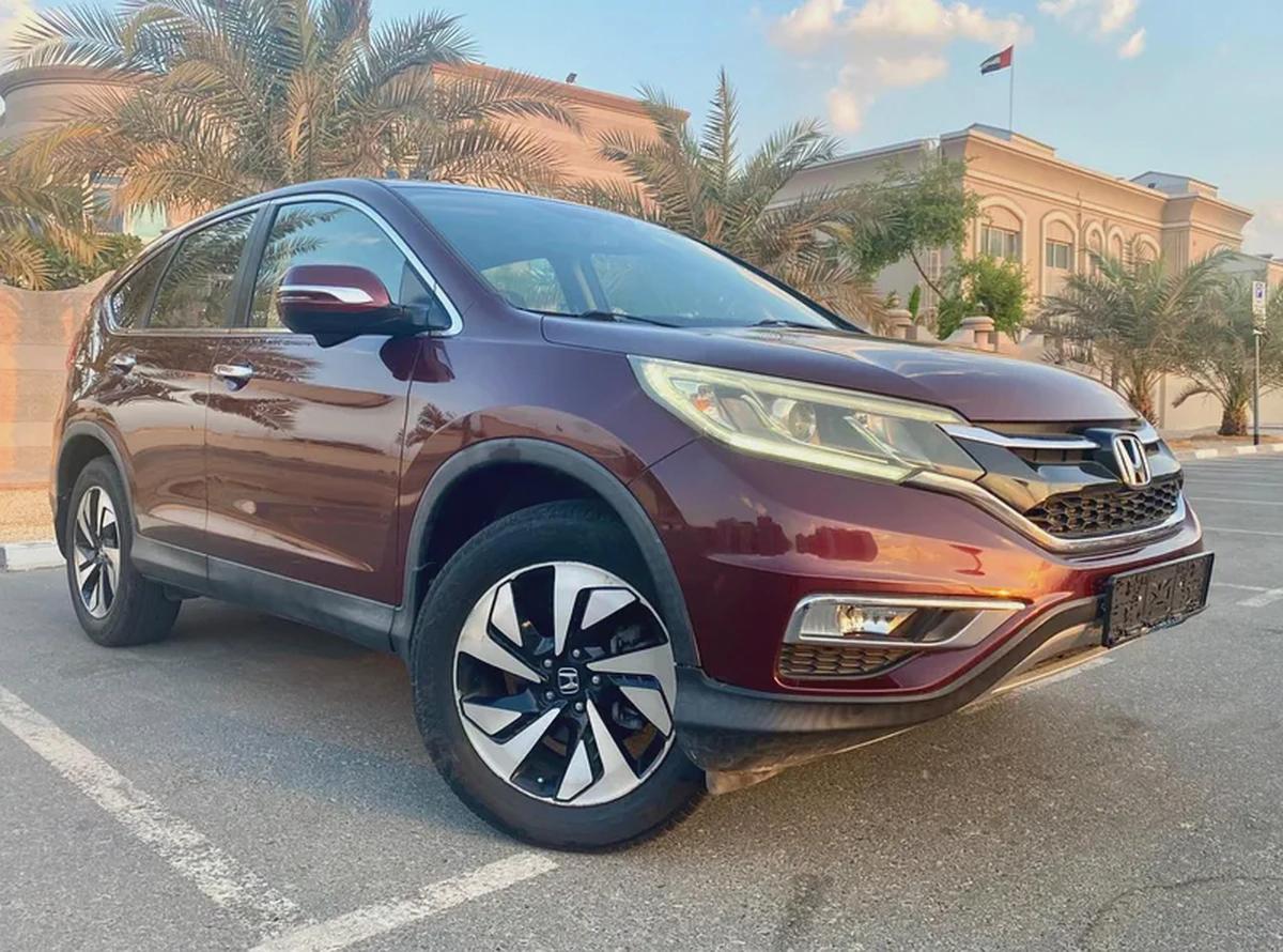 Very Low mileage HONDA CR-V agency serviced ||Gcc ||Accident free || full option-3-3