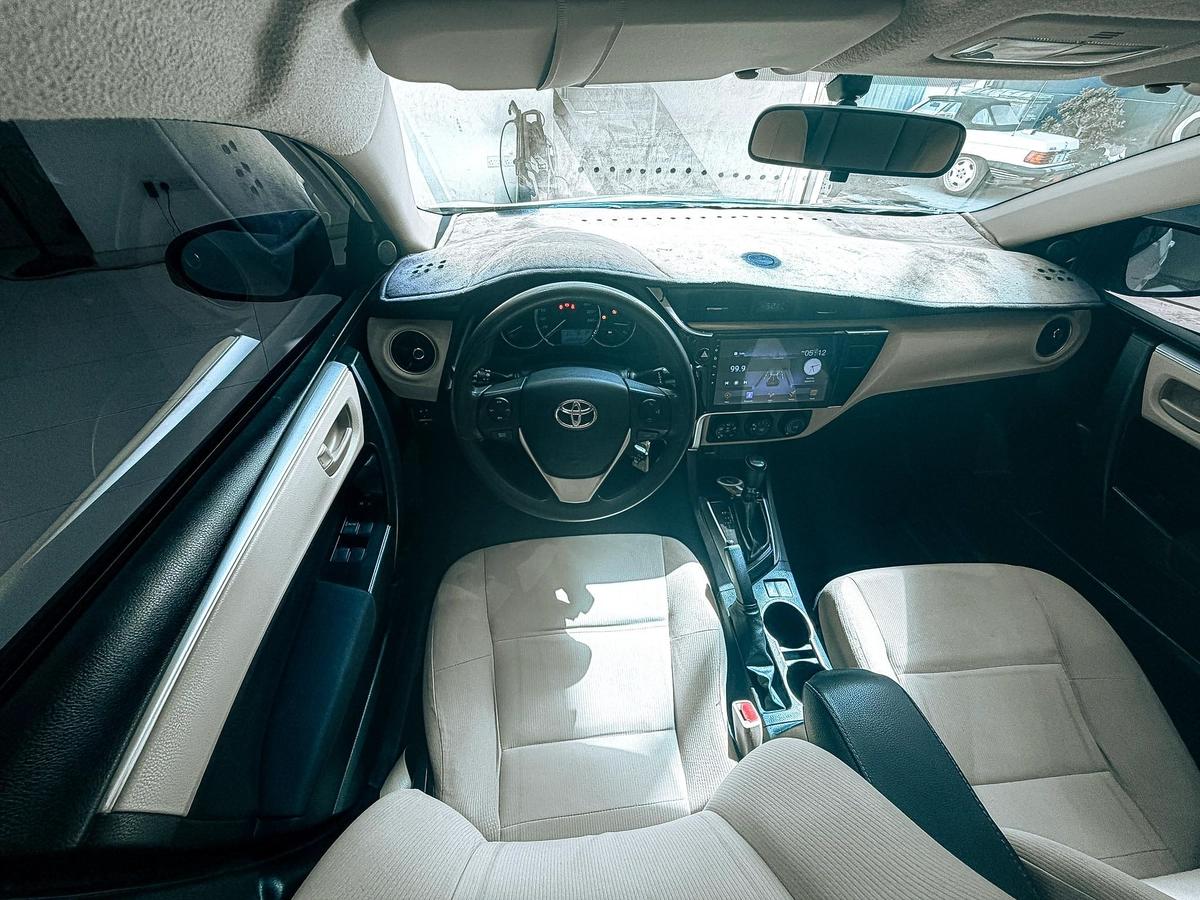 Massive Price Drop!!! // AED 610 // 20%DP // 2018 Toyota Corolla SE 2.0-5-5