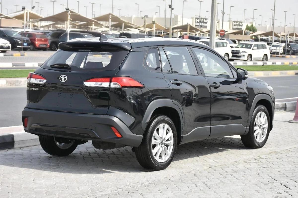 COROLLA CROSS 2025 | BLACK-4-4