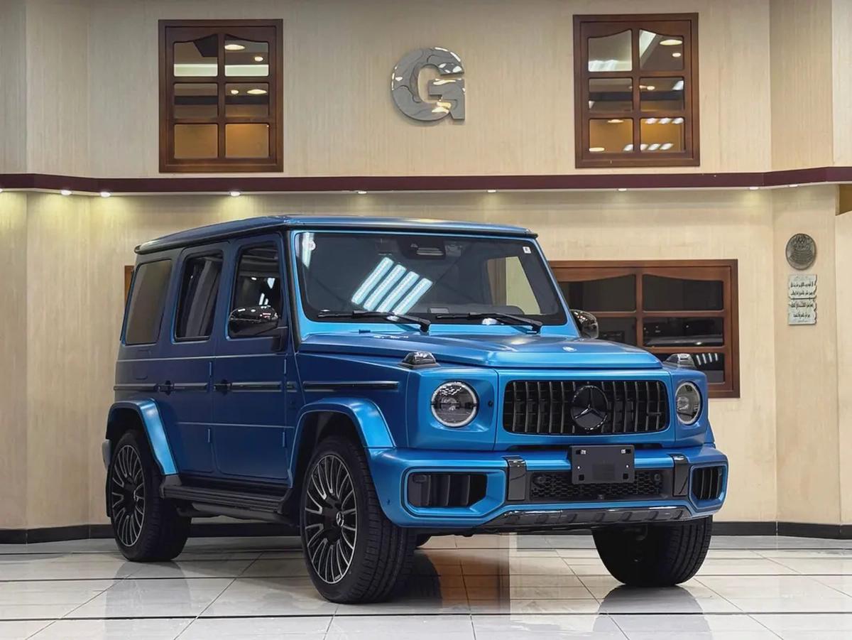 G 63 AMG / FULL CARBON FIBER / MANUFAKTUR EDITION / 2,200 Km-4-4