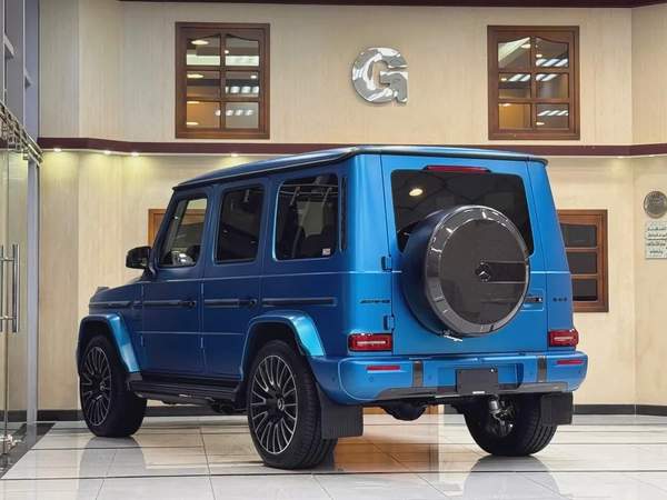 G 63 AMG / FULL CARBON FIBER / MANUFAKTUR EDITION / 2,200 Km