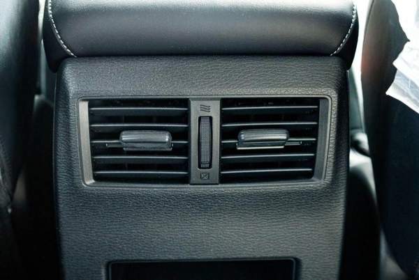 Mitsubishi Outlander OUTLANDER 2.5L 4WD WHITE