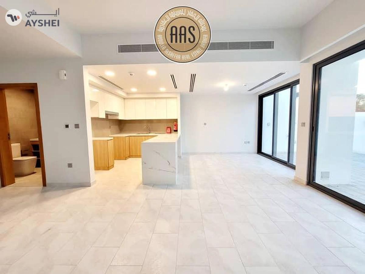 NEAR TO POOL PARK 3BED+MAID VILLA AVAILABLE IN VILLANOVA-0-0