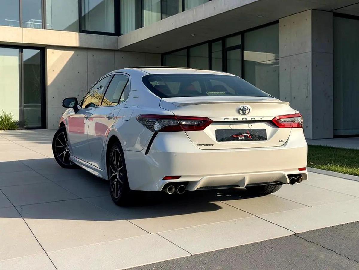 AED 1,599 P.M | 0% DOWN PAYMENT | TOYOTA CAMRY SPORT 3.5L V6 | Full Service History-4-4