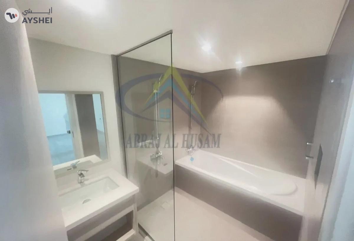 VILLA FOR SALE IN MADINAT AL RIYAD-4-4