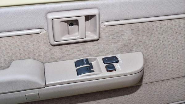 Toyota Land Cruiser Pick Up 4.0L V6 Petrol Single Cabin A/T