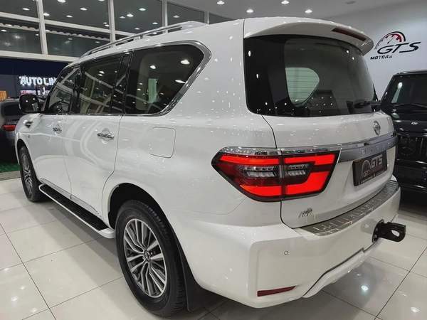 Nissan Patrol LE Platinum 2020 GCC Specs