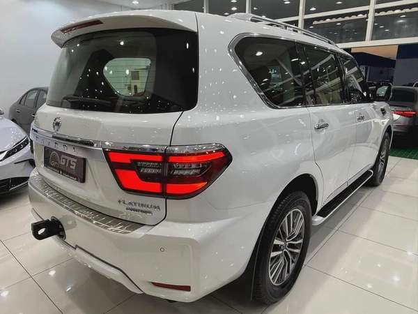 Nissan Patrol LE Platinum 2020 GCC Specs