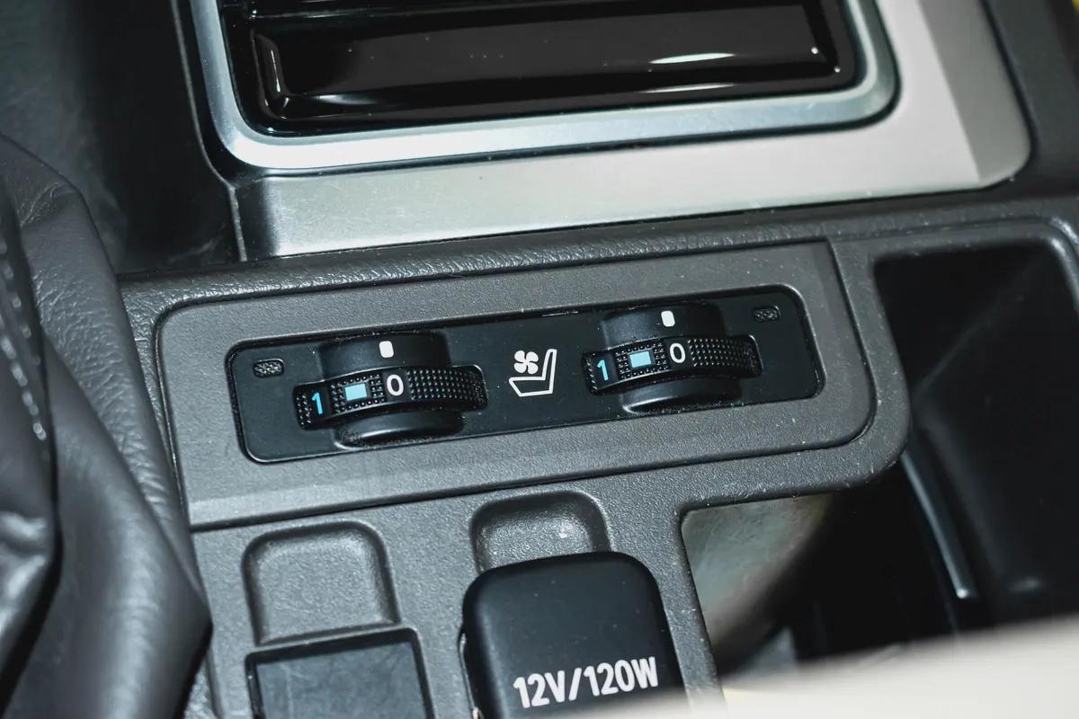 1 YR WARRANTY | GCC | VXR | 4.0L | AED 2,916 PM-16-16