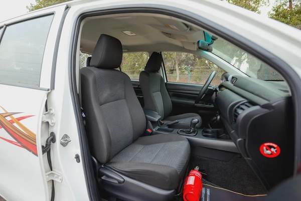 Hilux | Double Cabin 4x2 | Automatic | GCC Specs | Ref#T45854