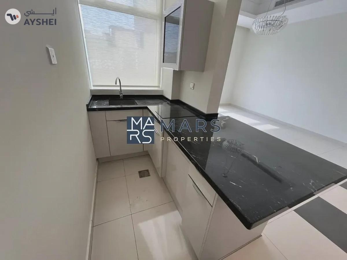 Luxury Living l American Style Villa l For Rent-18-18