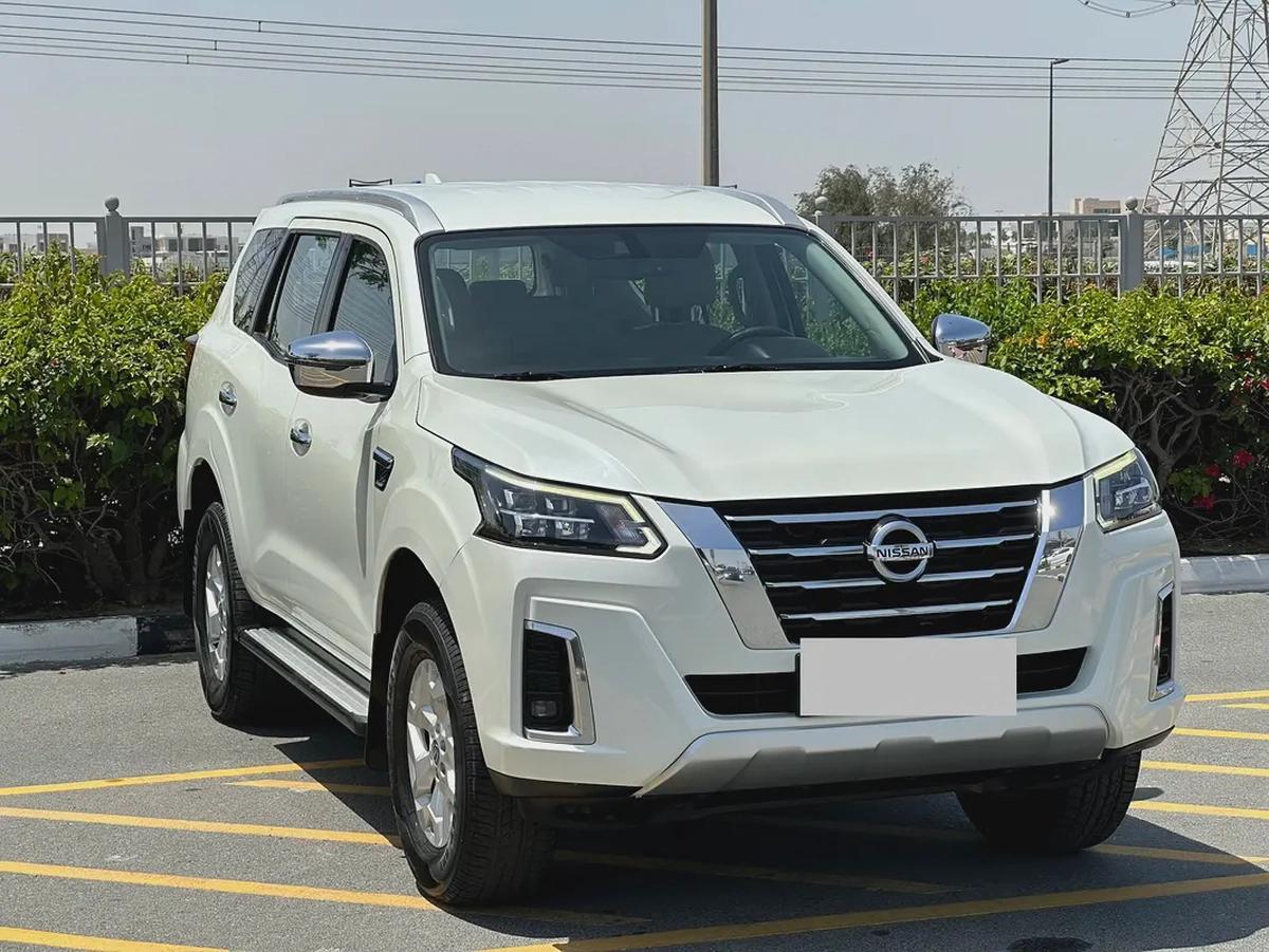 1270/- AED EMI 7-Seater 2023 Nissan Xterra Titanium 2.5L PUSH START || GCC Specs - Well Maintained-2-2