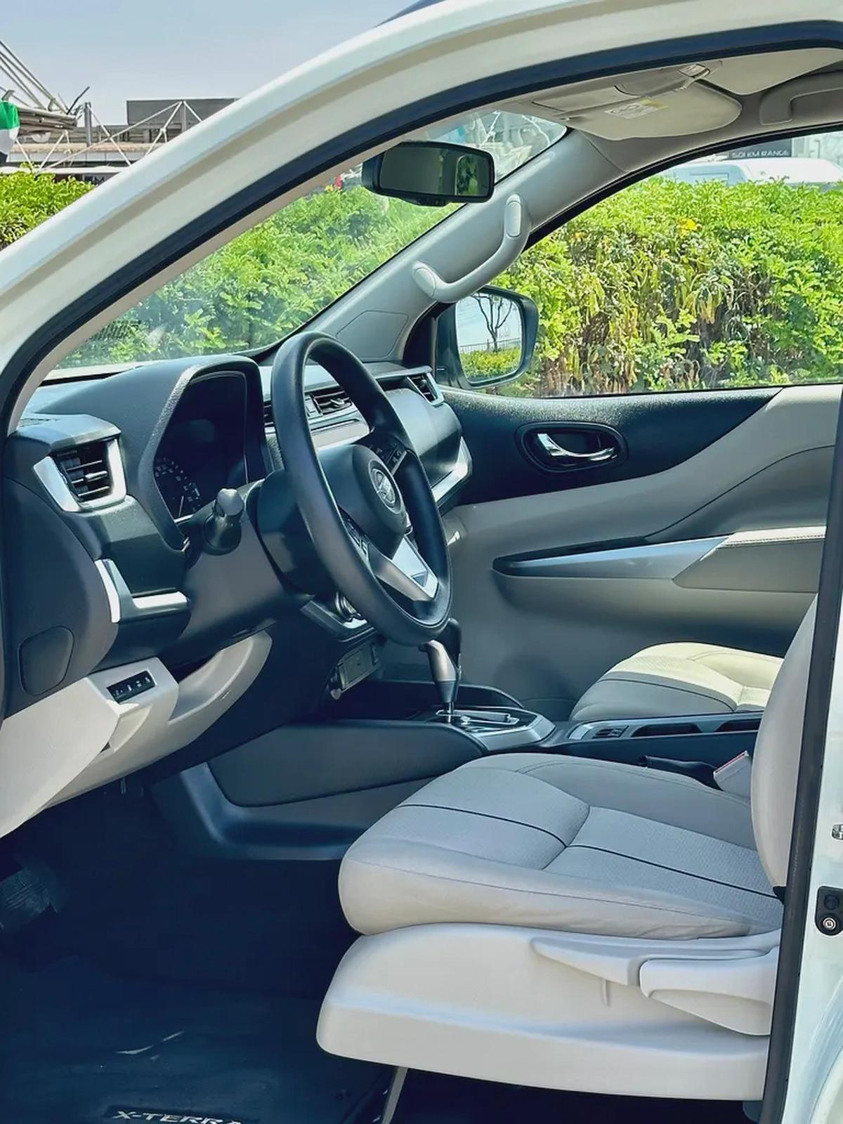 1270/- AED EMI 7-Seater 2023 Nissan Xterra Titanium 2.5L PUSH START || GCC Specs - Well Maintained-3-3